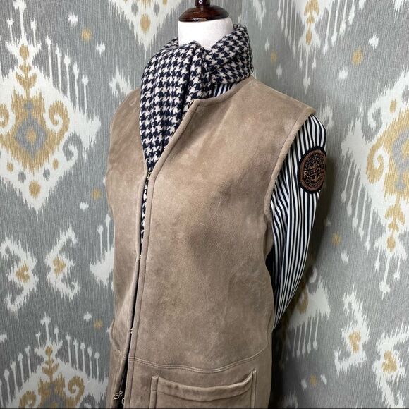 Ralph Lauren Long-Line Italian Lamb Shearling Vest - Picture 11 of 16